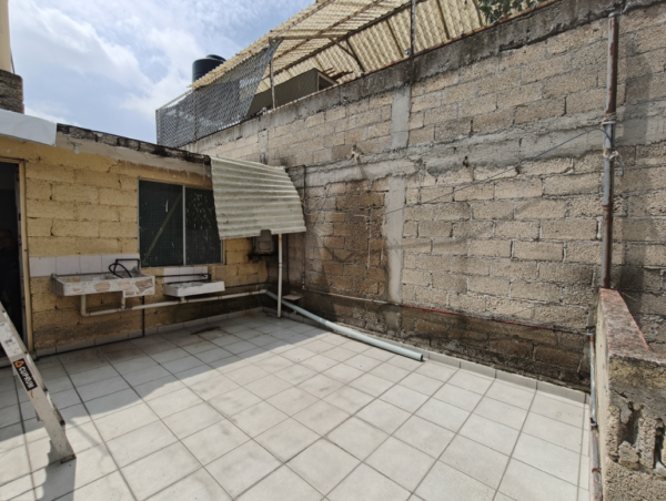 venta-48baa0d81c-6-1100 Casa en Hacienda Real de Tultepec, Tultepec