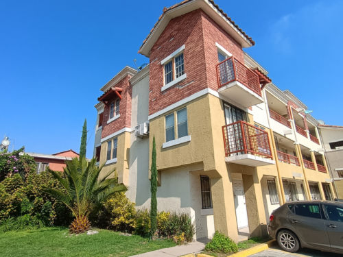 venta-17594d6d4f-32-1100 Casa en Venta condominio en Real Verona, Tecámac