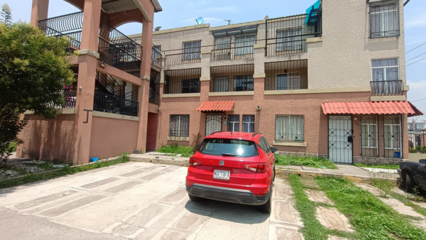 venta-17d0e72e01-24-1100 Casa en Venta condominio en Río Ricabo 113, Tecámac
