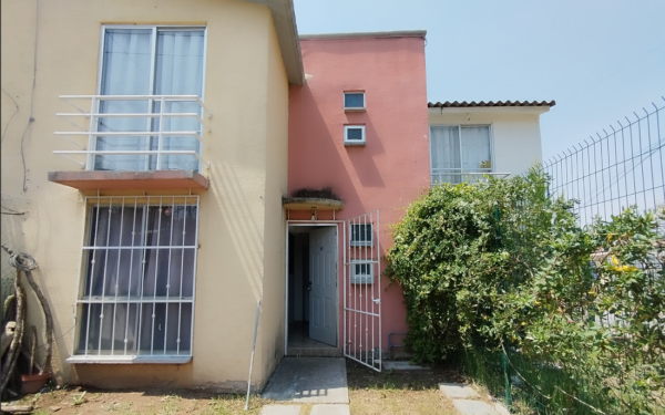 Casa en Venta Condominio en Paseo Azalea, Zumpango
