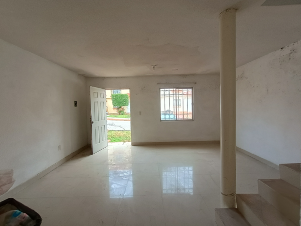 venta-48ced4ff15-1-1100 Casa en Venta Condominio en Villas del Real, Tecámac