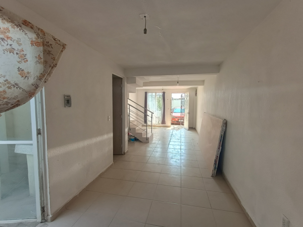 venta-a3433871f0-2-1100 Casa en Venta Condominio en Ex Hacienda Santa Inés, Tultitlán