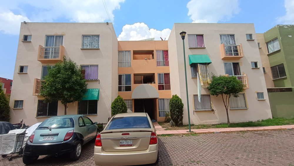 venta-f0c3ab749f-14-1100 Casa en Venta Condominio en Rinconada de la Laguna, Zumpango