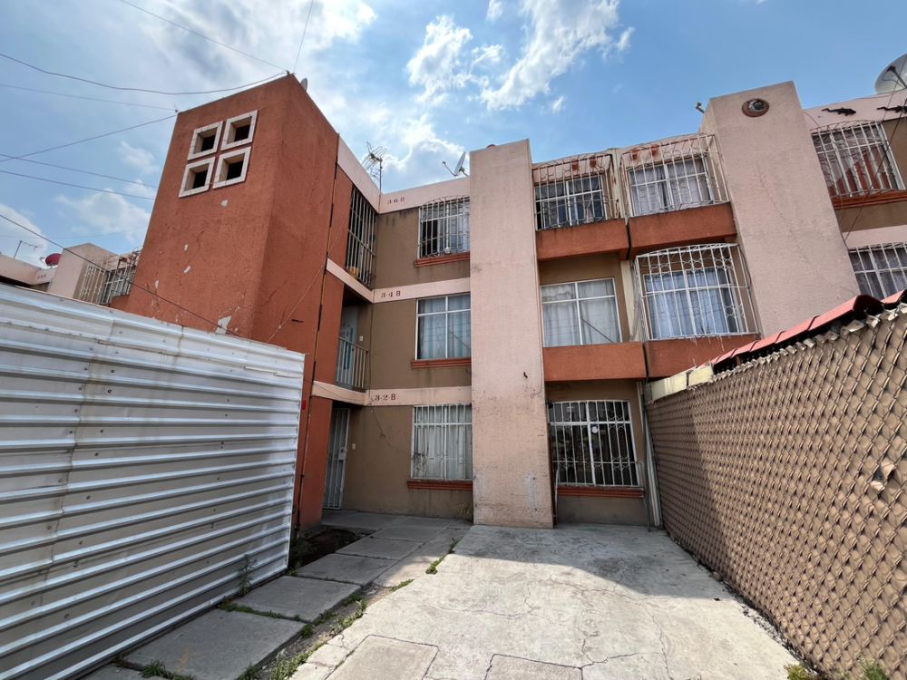 venta-ff8568a82e-15-1100 Departamento en Venta condominio en Los Héroes Tecámac II, Sección Bosques