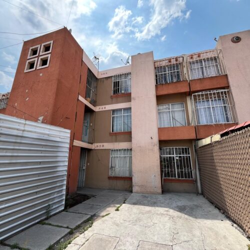 Departamento en Venta condominio en Los Héroes Tecámac II, Sección Bosques