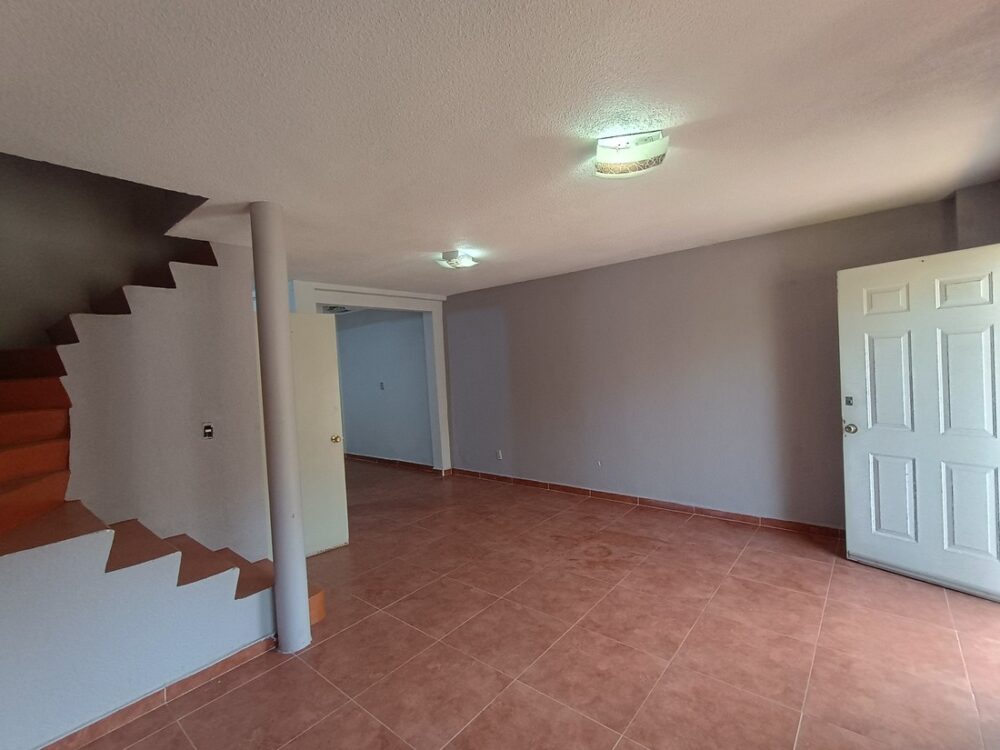 venta-e32a3e3707-2-1100 Casa en Venta Villa del Real, Tecámac